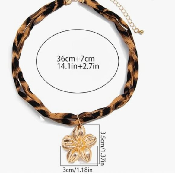 ZARA Leopard Flower Necklace – Statement Jewelry - Picture 5 of 6